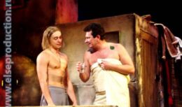 Гастроли спектакля «Ведьма» (г. Новосибирск, 2003)