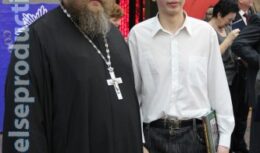 Соорганизация торжественных мероприятий, посвященных итогам реализации проекта Центра Национальной Славы  «Служение Отечеству: события и имена» в 2011-м году (ноябрь 2011, Центральный музей Великой Отечественной войны)