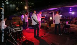 4-летие компании ОАО «Первая грузовая компания» (июль 2011, Пушкинская набережная в ЦПКиО им. Горького)