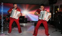 Празднование Нового 2010 года (декабрь 2009, ресторан «Марио»)