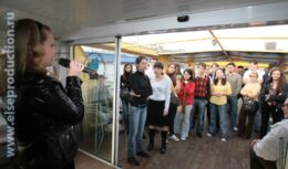 Корпоративные мероприятия для Департамента оценки бизнеса и Департамента оценки активов Консалтинговой группы «НЭО Центр» (октябрь 2008, Теплоход «Хрестина»)