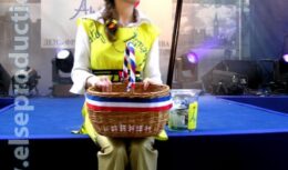 Мероприятие «Французский Аперитив» (июнь 2005, «Всероссийский музей декоративно-прикладного и народного искусства»)