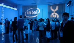 Презентация новых технологий 4G Mobile WiMAX для компаний Intel и Yota (апрель 2009, Деловой центр «Amber Plaza»)