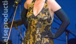 Соорганизация (совместно с Центром Национальной Славы России) торжественного вечера памяти российского инженера и изобретателя, академика В.Г.Шухова (декабрь 2008, РГУ нефти и газа им. И.М. Губкина)