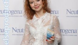 Презентация новой линии косметики по уходу за кожей Johnson & Johnson