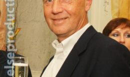 Презентация новой модели Nokia 60