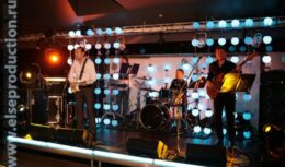 День рождения (октябрь 2009, ресторан «Next Door»)