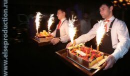 День рождения (октябрь 2009, ресторан «Next Door»)