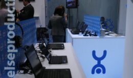 Разработка дизайн-проекта и застройка стенда для компании «Yota» на выставке «Связь-Экспокомм 2009» (май 2009, ЦВК «Экспоцентр»)