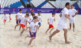 100 дней до старта — презентация официального мяча Чемпионата мира по пляжному футболу 2021 и «Матч всех звезд» (май 2021, Стадион пляжных видов спорта во Водном стадионе «Динамо»)