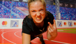 Разработка дизайна, застройка выставочного стенда и организация активностей на ЭКСПО <br>и в стартово-финишном городке — проект «ПРОМСВЯЗЬБАНК МОСКОВСКИЙ МАРАФОН» <br>(сентябрь 2017, СК «Лужники»)