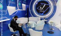 Разработка дизайна стенда для АО «ГЛОНАСС» для выставки «Транспорт России — 2021» (ноябрь 2021, Гостиный Двор, Москва)